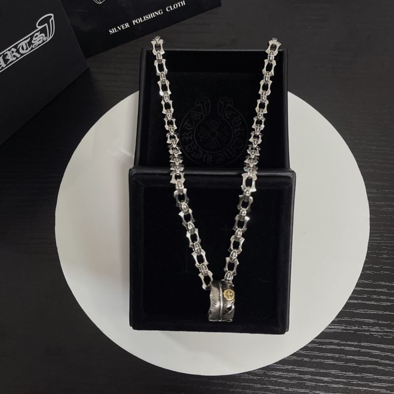 Ch**me He**ts necklaces